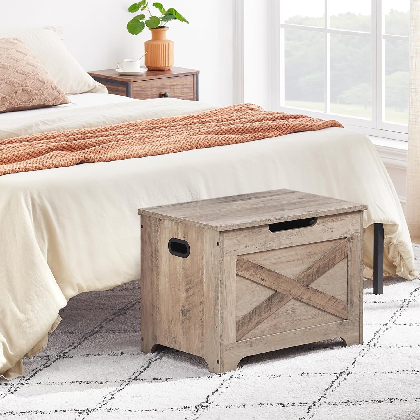 Garvee Lift Top Storage Chest, with Safety Hinge, Retro Color